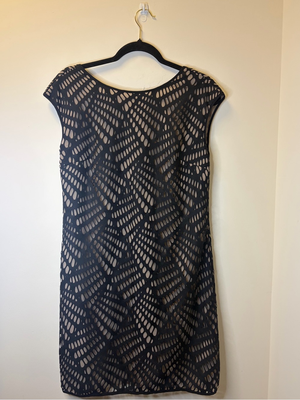 Andrew Marc Black Cutout Overlay Shift Dress - Size Small